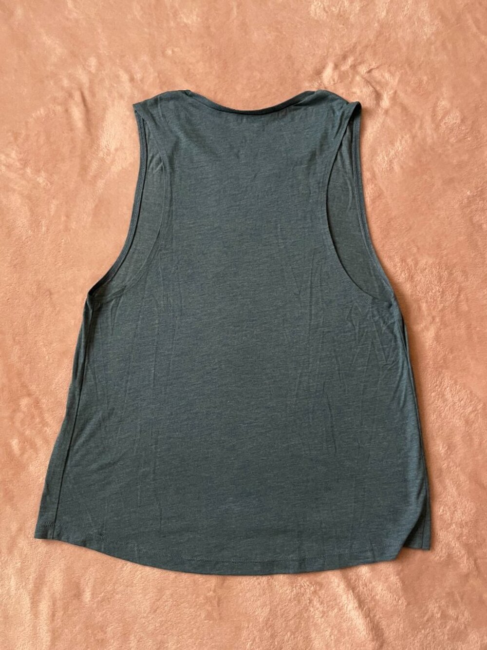 Raw Threads Flowy Tank Top - Picture 5 of 5